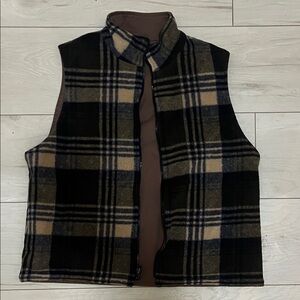 Women’s Reversible Plaid Fleece Zip Vest